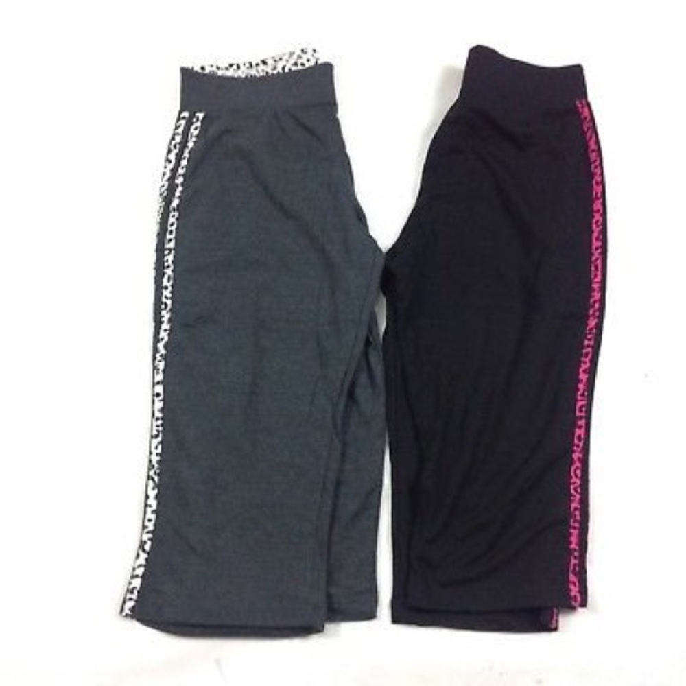Lot of 2 Athletic Capri Cropped Pants Size S